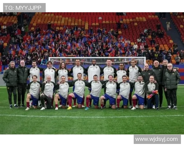 足球明星的多变轨迹与传奇人生探秘之旅